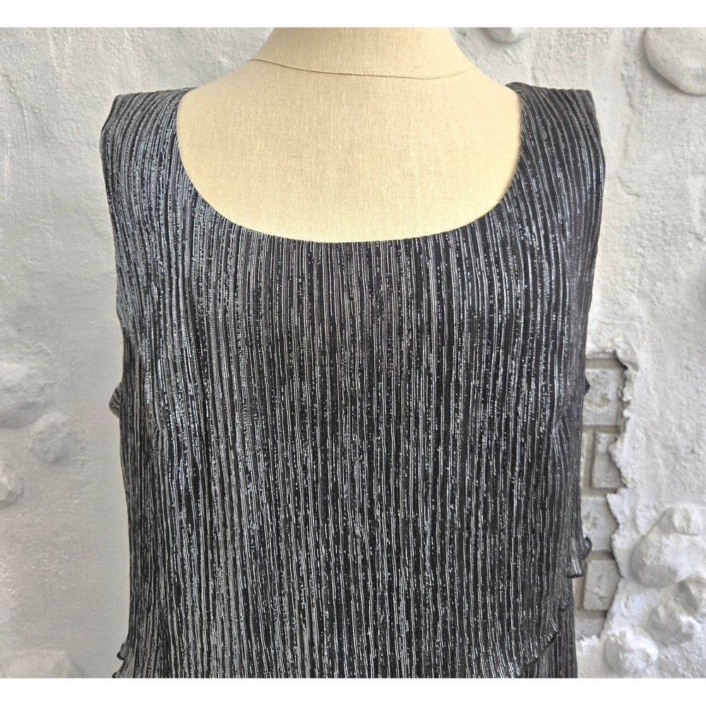 Connected Apparel Women Black Silver Metallic Tiered Plissé Cocktail Dress 16W - Picture 6 of 15